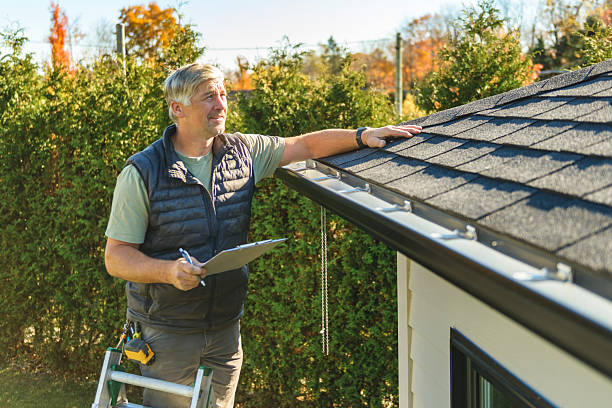 Professional Roof Inspection technician working in Dundee, MI